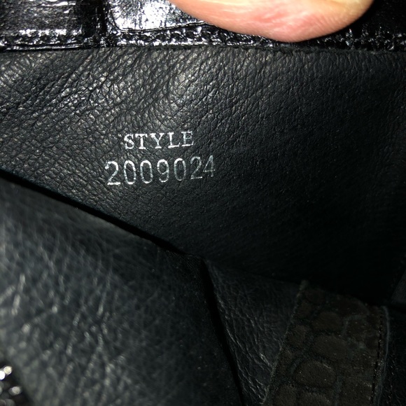 Boots - Picture 4 of 9